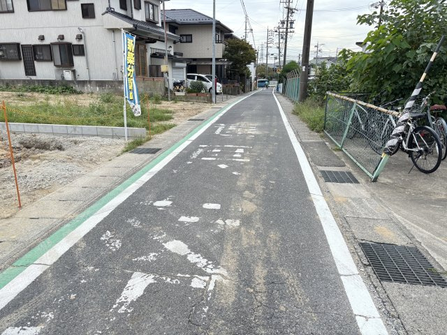 大府市柊山町8丁目309、310、311、312の各一部『仲介手数料無料』新築一戸建て・建売の前面道路含む現地写真