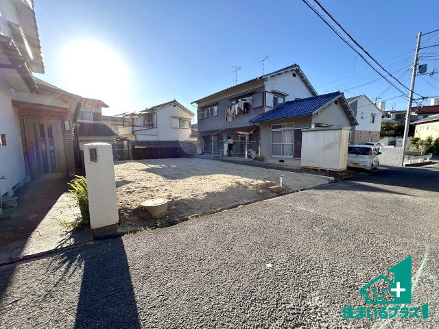 ●24(土)25(日)現地案内可能！　奈良市学園朝日元町　第5期　新築一戸建ての前面道路含む現地写真|周辺は落ち着いた街並みの住宅地！子育てがしやすい住環境です！まだ未完成ですが、現地でしかわからない事もございます。是非一度ご覧ください。