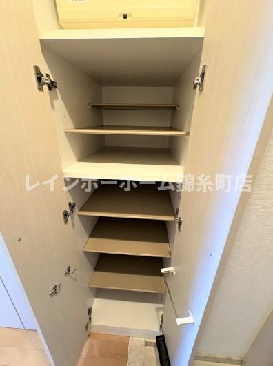 Humanハイム船橋の玄関