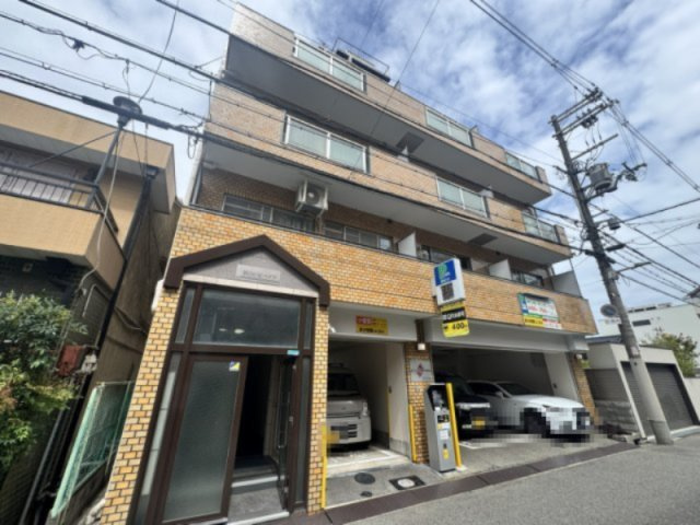 第2石見ハイツの外観