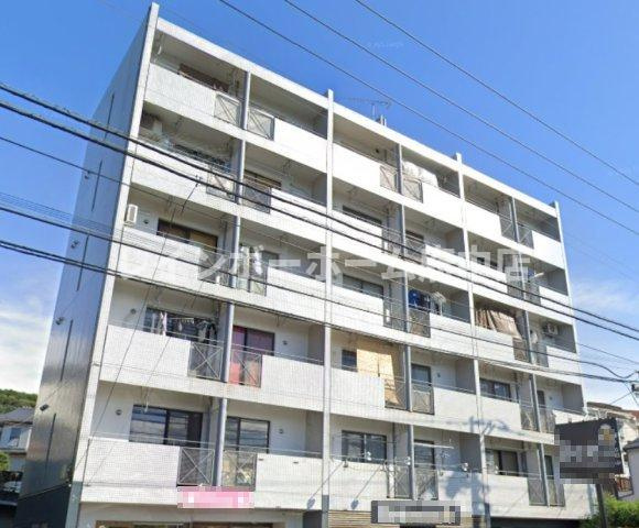 JUN平山城の外観