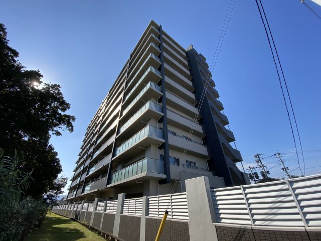 サーパス谷山緑地公園の外観|外はこのようになっています
