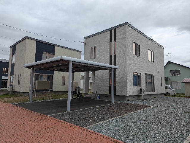 岩見沢市大和二条５丁目の一戸建て