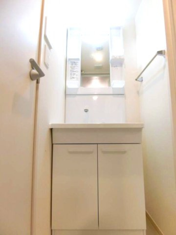 板橋区蓮根３丁目の賃貸マンションの洗面所