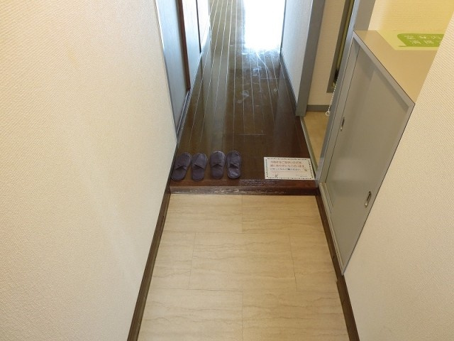 マンションフラワーの玄関|別室イメージ
