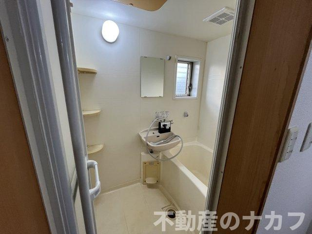 サンライズIWAKOSOの浴室|※同タイプの部屋写真です
※浴槽現状です