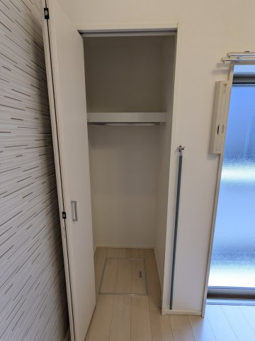 ハーモニーテラス萩原町の収納|クローゼット