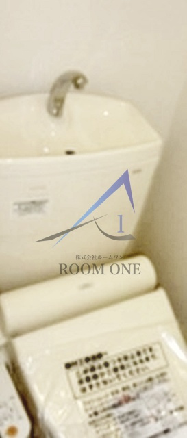 Ｅｍｐｅｒｅｕｒ　Ｆｅｒ　ＣＡＬＭＥのトイレ|トイレです。