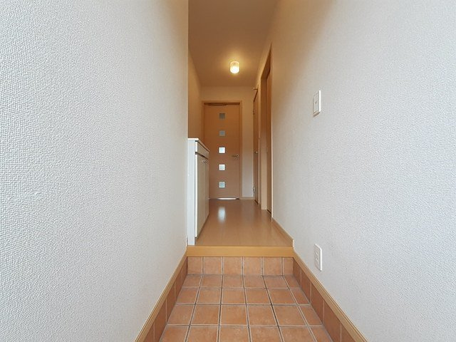 ポラリスⅢＢの玄関