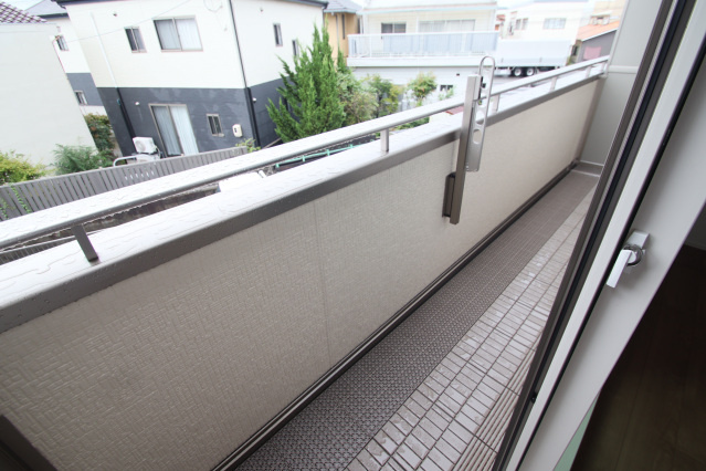 MAISON　NEUFのバルコニー