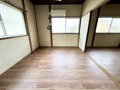 【居間・リビング】 | 水呑向丘アパート | 洋室6帖