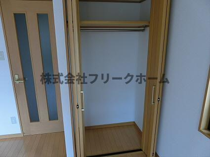 武蔵野市中町２丁目の賃貸マンションの収納