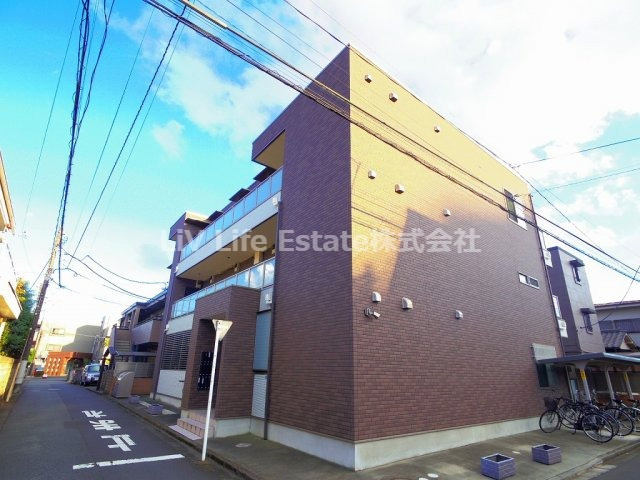 小平市花小金井１丁目のアパートの外観