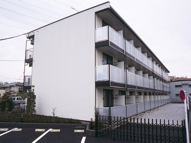 レオパレス大和田の外観