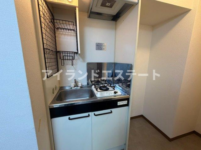 米勢ビル　オートロック　ネット無料　角部屋　南向きのキッチン