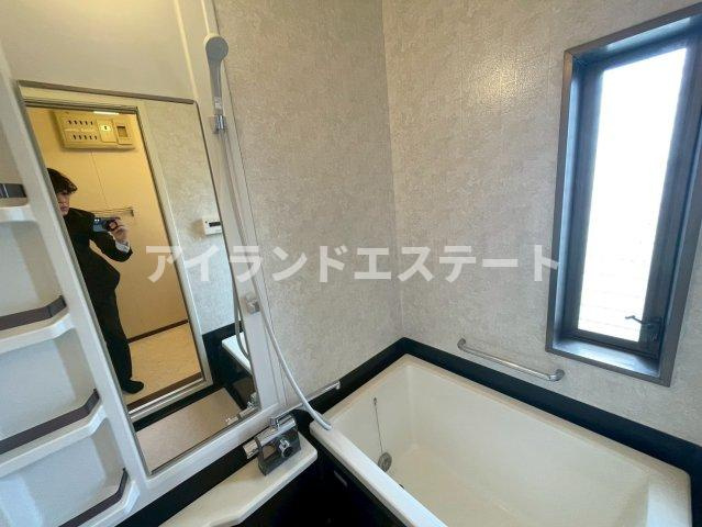 八雲テラスハウス　ネット無料　ペット相談　3方角部屋の浴室