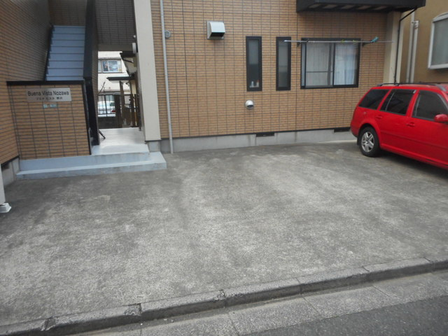 ブエナビスタ野沢の駐車場|現在空きなし