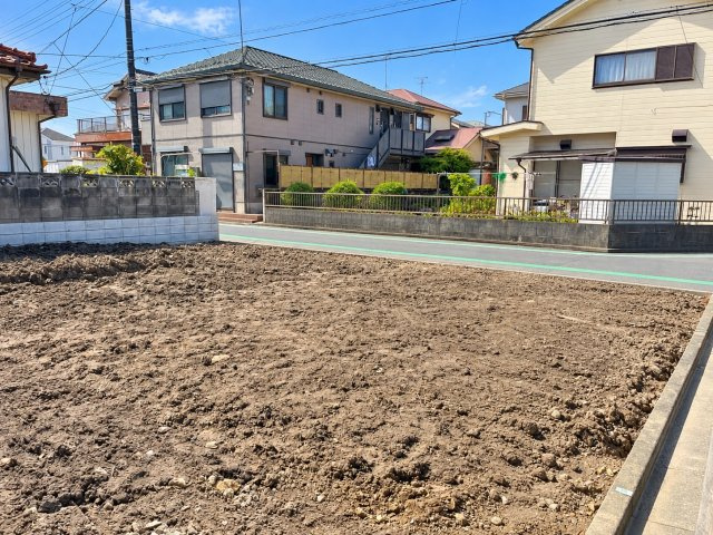 葛飾区西水元２丁目新築分譲住宅　限定１棟の前面道路含む現地写真