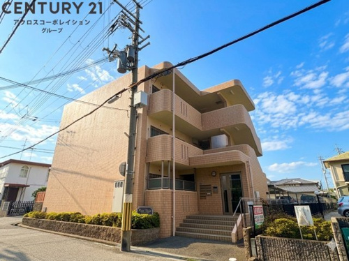 安心のオートロック付きです☆