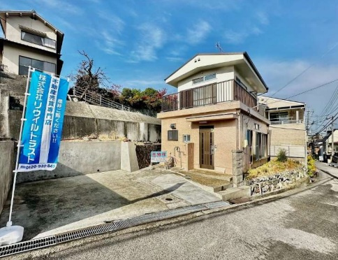上原町戸建の外観