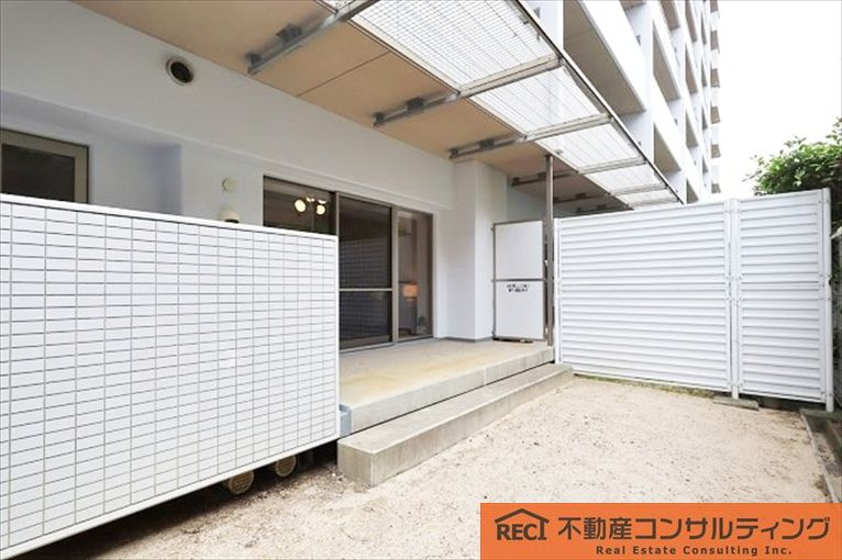 シーコートヤード西宮・香櫨園のバルコニー