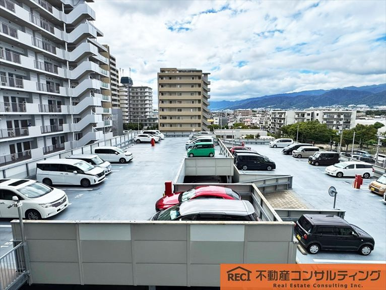 シーコートヤード西宮・香櫨園の駐車場