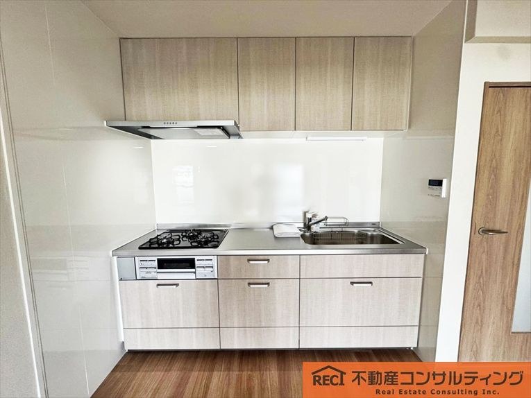 香枦園パークマンションのキッチン|明るい日差しが差し込むお部屋！