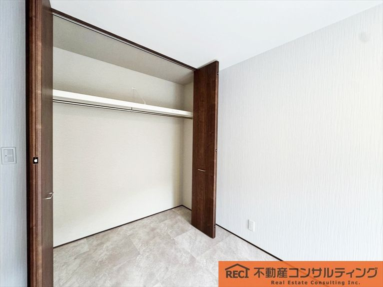 神戸市灘区鶴甲2丁目　中古戸建の収納