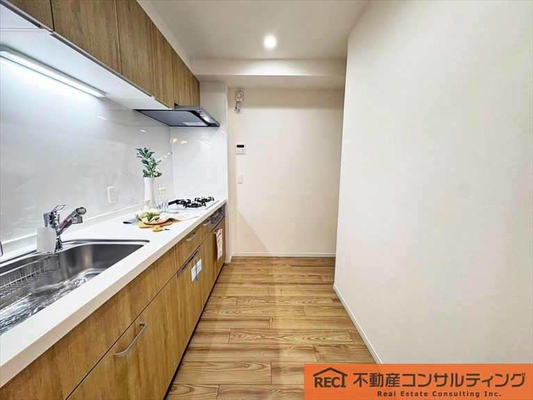 深江ロイヤルマンションのキッチン|専有庭付き！趣味のスペースとしても使えます♪