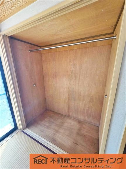 神戸市灘区楠丘町3丁目　中古戸建の収納