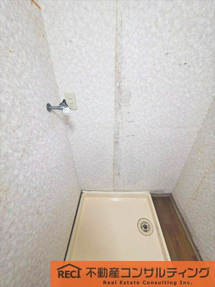 神戸市灘区楠丘町3丁目　中古戸建のランドリースペース