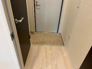 レジーナ・彩の玄関