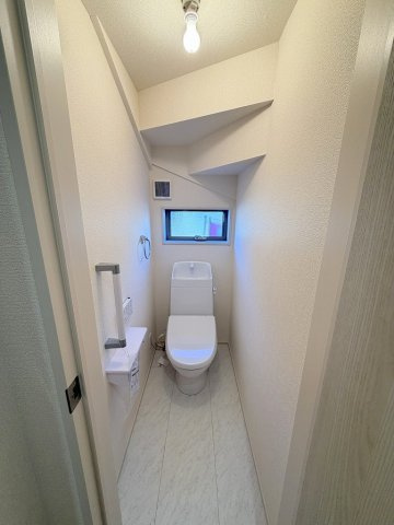 松伏町松伏　新築戸建　全9棟　9号棟のトイレ|1階のトイレです