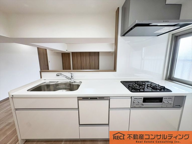 スターハイツ住吉川のキッチン|部屋数豊富な5LDK！30帖でゆとりのあるLDK！