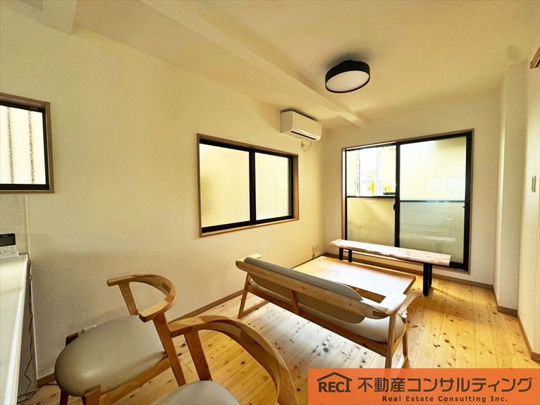 西宮市松並町　中古戸建の内装