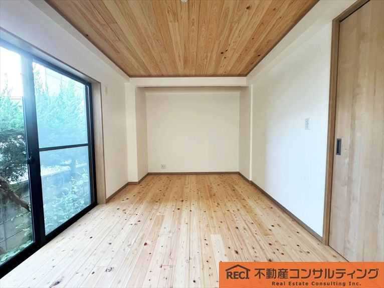 西宮市松並町　中古戸建の内装