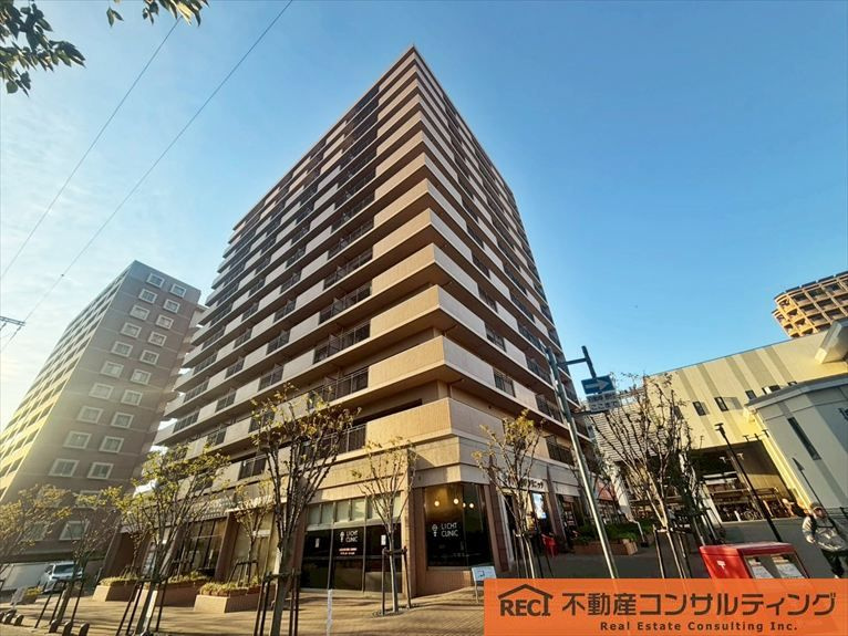 ハイツ本山の外観