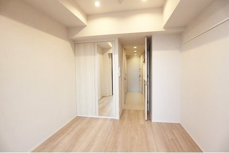 ★南西角部屋・2面採光★ 