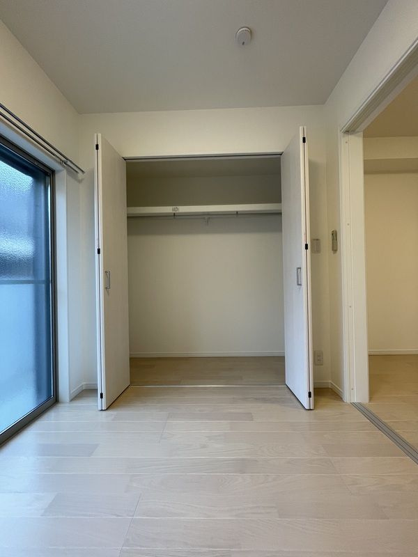 UCDA Residence新検見川の居間・リビング