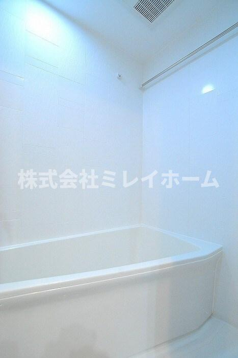 グランドコンシェルジュ大森本町ⅡACの浴室