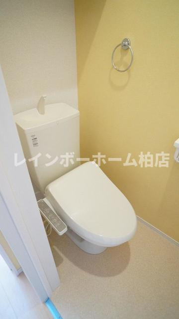 特典：仲介手数料が50％OFFです‼のトイレ