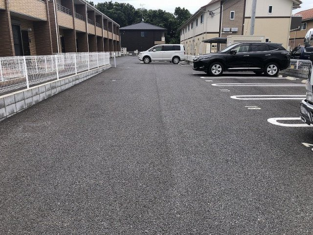グラシア阿見Ａ棟の駐車場
