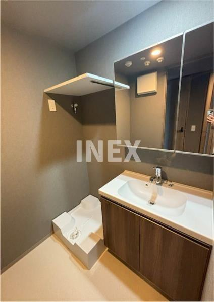 横浜市中区曙町２丁目の賃貸マンションの独立洗面台