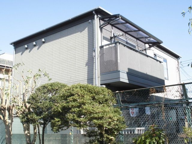 若葉町フラットの外観