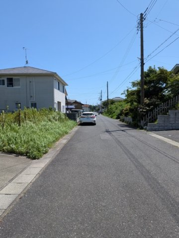 五浦土地の前面道路含む現地写真