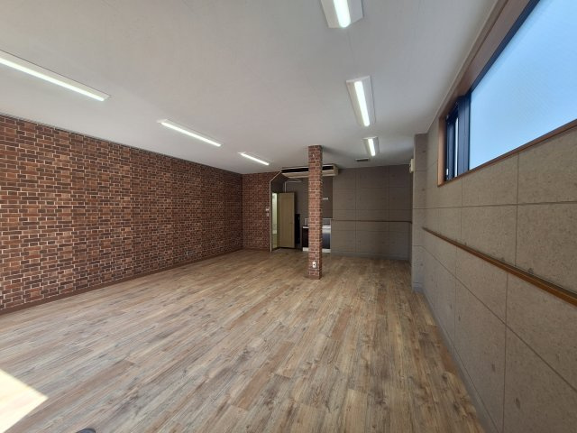 松原市高見の里6丁目店舗事務所のその他