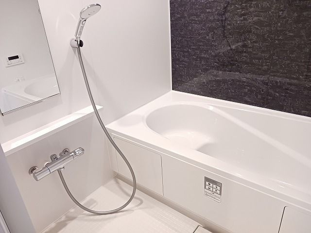 ルチェンテⅡの浴室