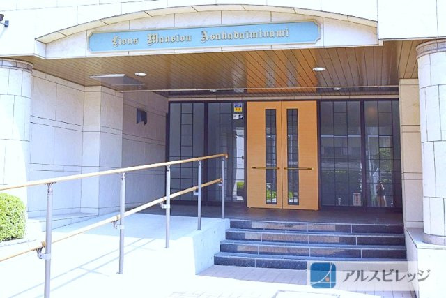 ライオンズマンション朝霞台南のエントランス|エントランスです