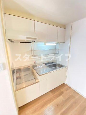 大阪市淀川区木川東４丁目の賃貸マンションのキッチン