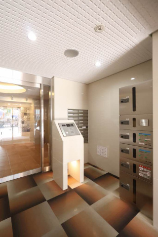 Ｇｏｌｄ　Ｃｏｕｒｔ　宝町のエントランス|オートロック